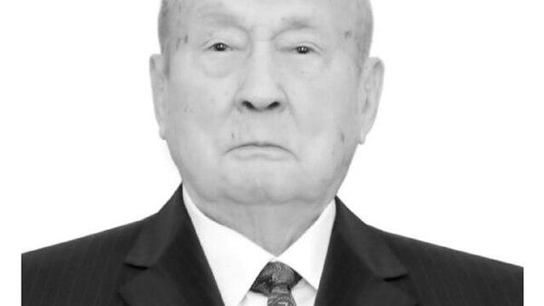Шавкат Мирзиёев выразил соболезнования в связи со смертью Каллибека Камалова - Sputnik Узбекистан