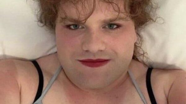 Расстрел в канадской школе устроил 18-летний трансгендер*, заявил командующий Королевской канадской конной полицией в Британской Колумбии Дуэйн Макдональд - Sputnik Узбекистан