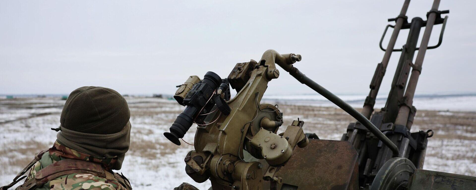 Российский военнослужащий в зоне СВО - Sputnik Узбекистан, 1920, 17.03.2026