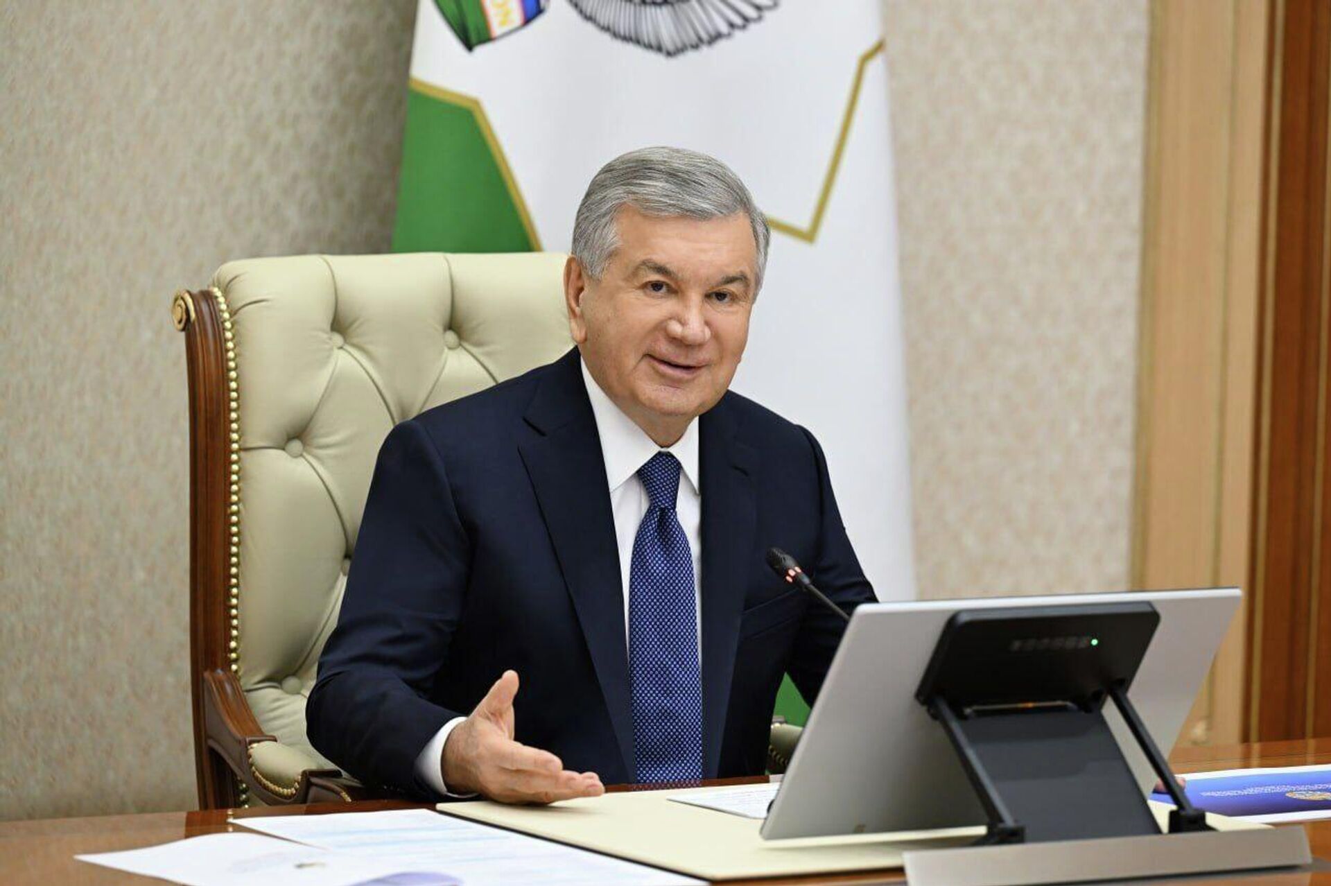 Президент Шавкат Мирзиёев ознакомился с презентацией по кардинальному обновлению сферы технического регулирования на основе международных требований - Sputnik Узбекистан, 1920, 13.02.2026