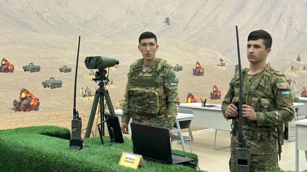 Как обучают курсантов в Институте сухопутных войск Узбекистана - Sputnik Узбекистан