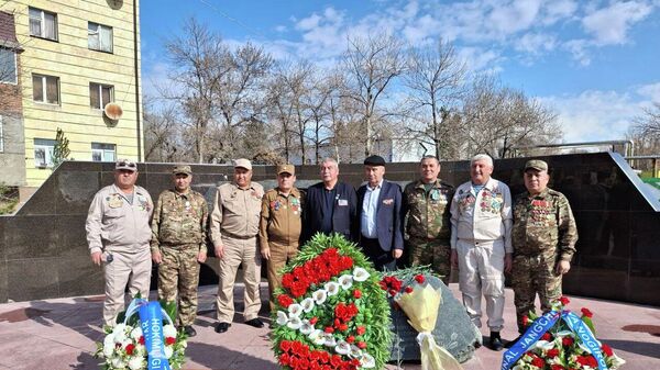 День памяти воинов - интернационалистов отметили в Узбекистане - Sputnik Узбекистан