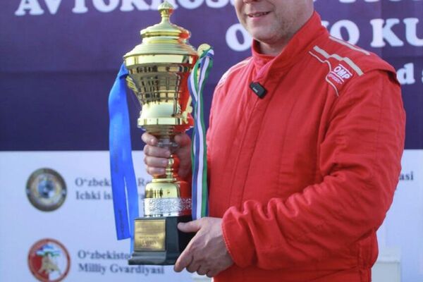 В Самарканде определили победителей первого этапа Кубка Узбекистана по автокроссу В Самарканде определили победителей первого этапа Кубка Узбекистана по автокроссу - Sputnik Узбекистан