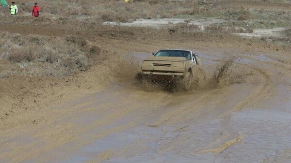 В Самарканде определили победителей первого этапа Кубка Узбекистана по автокроссу - Sputnik Узбекистан