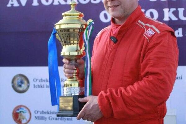 В Самарканде определили победителей первого этапа Кубка Узбекистана по автокроссу - Sputnik Узбекистан