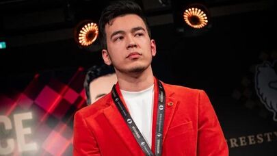 Нодирбек Абдусатторов занял третье место на чемпионате мира по шахматам FIDE Freestyle Chess World Champion