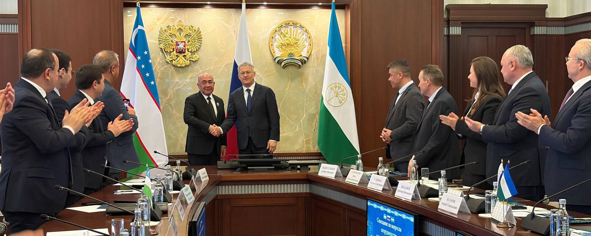 Зойир Мирзаев награжден орденом Дружбы народов Республики Башкортостан - Sputnik Ўзбекистон, 1920, 17.02.2026