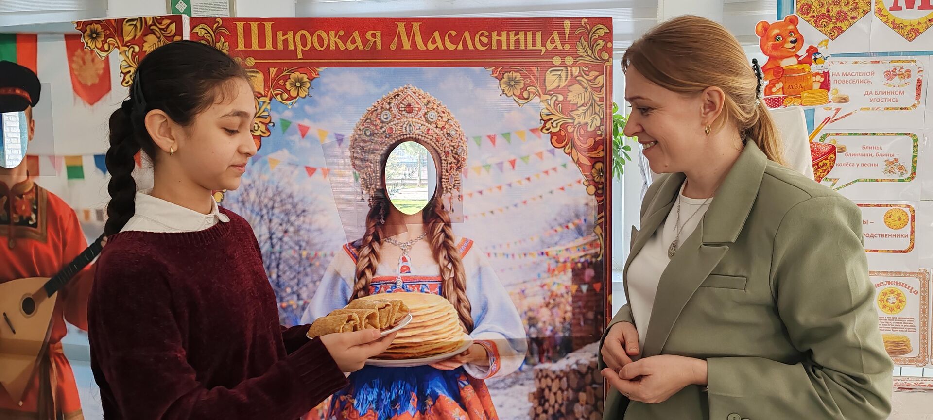 В Самарканде празднуют Масленицу - Sputnik Узбекистан, 1920, 18.02.2026