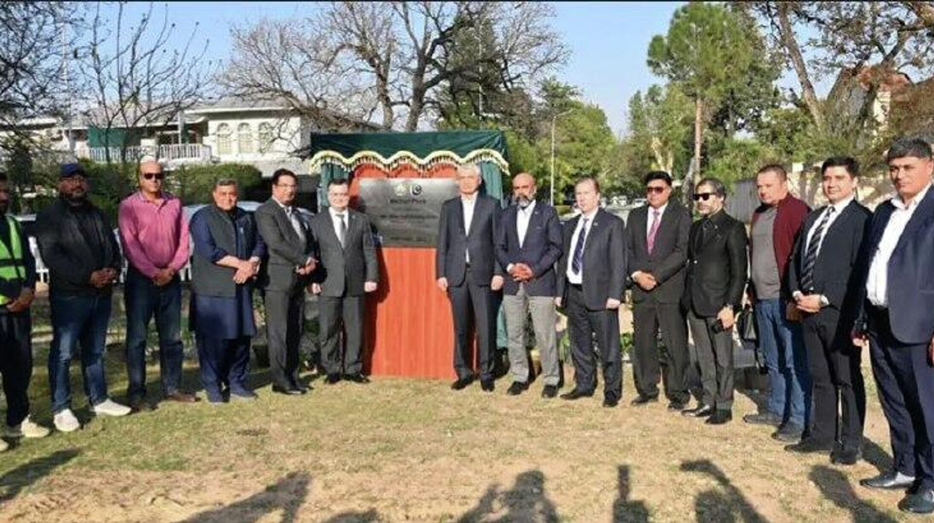 В столице Пакистана откроют Парк имени Захириддина Мухаммада Бабура В столице Пакистана откроют Парк имени Захириддина Мухаммада Бабура - Sputnik Узбекистан, 1920, 19.02.2026