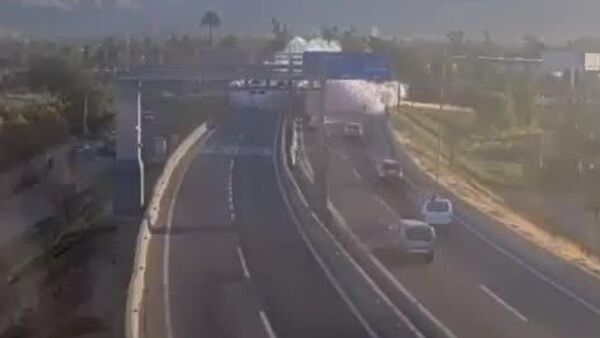 🟠 В Чили на дороге взорвался грузовик с газом - Sputnik Узбекистан