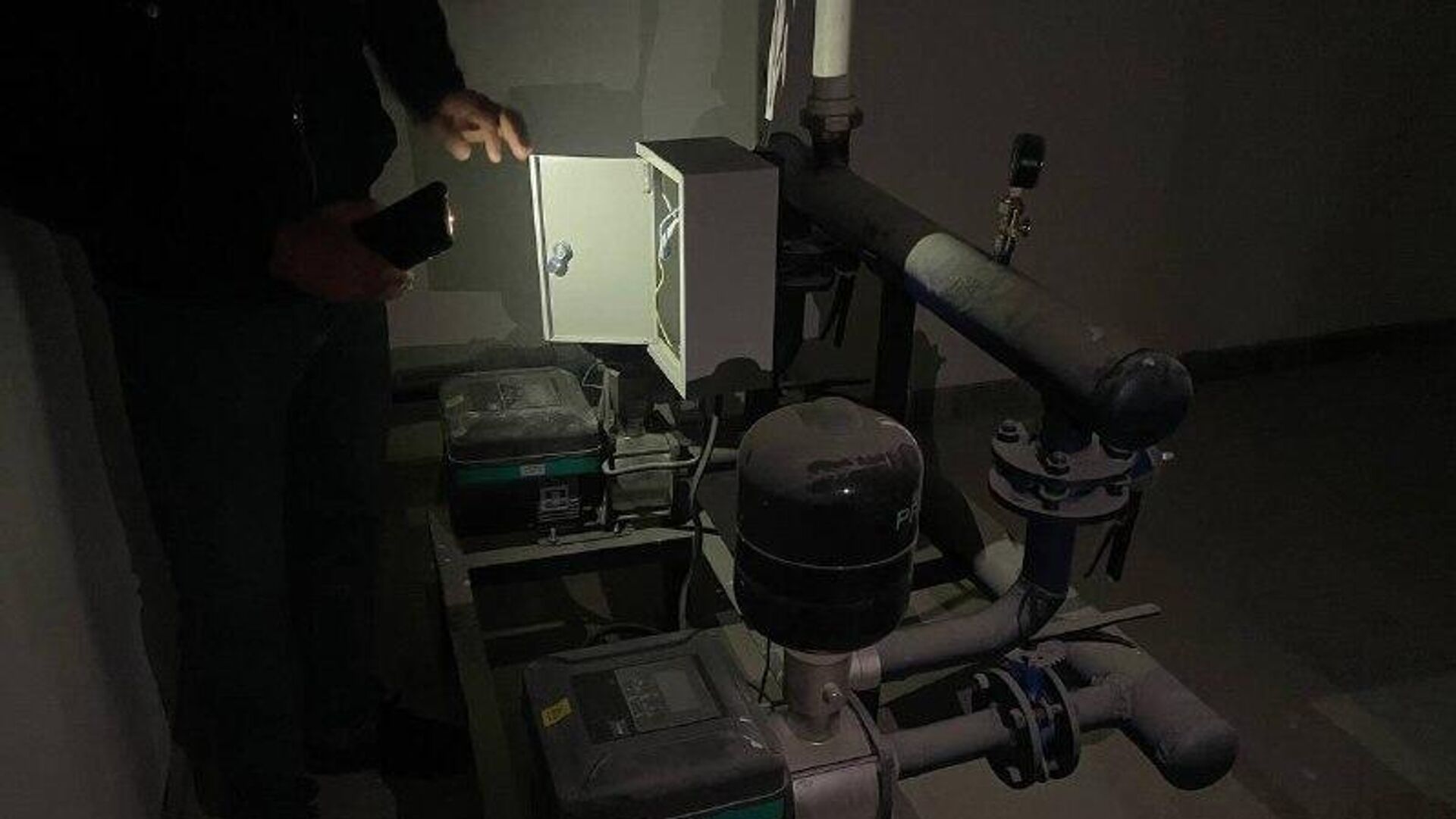 В Ургенче выявили незаконное использование электроэнергии на 2,7 млрд сумов В Ургенче выявили незаконное использование электроэнергии на 2,7 млрд сумов - Sputnik Узбекистан, 1920, 20.02.2026