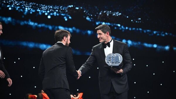 Отабек Умаров вошёл в состав Сената FIA - Sputnik Ўзбекистон