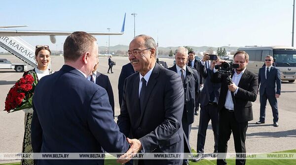 Турчин прибыл с официальным визитом в Узбекистан
 - Sputnik Узбекистан