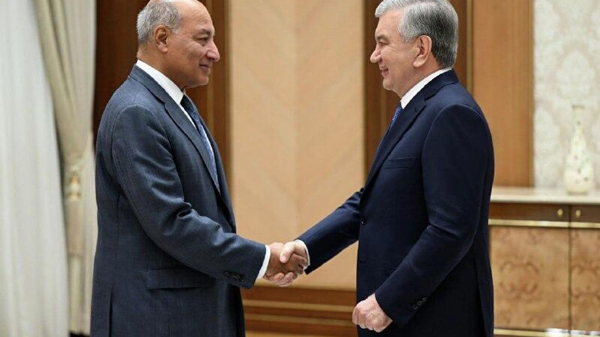 Президент Узбекистана встретился с Сумой Чакрабарти - советником по вопросам экономического развития, эффективного управления и международного сотрудничества Президент Узбекистана встретился с Сумой Чакрабарти - советником по вопросам экономического развития, эффективного управления и международного сотрудничества - Sputnik Узбекистан, 1920, 23.02.2026