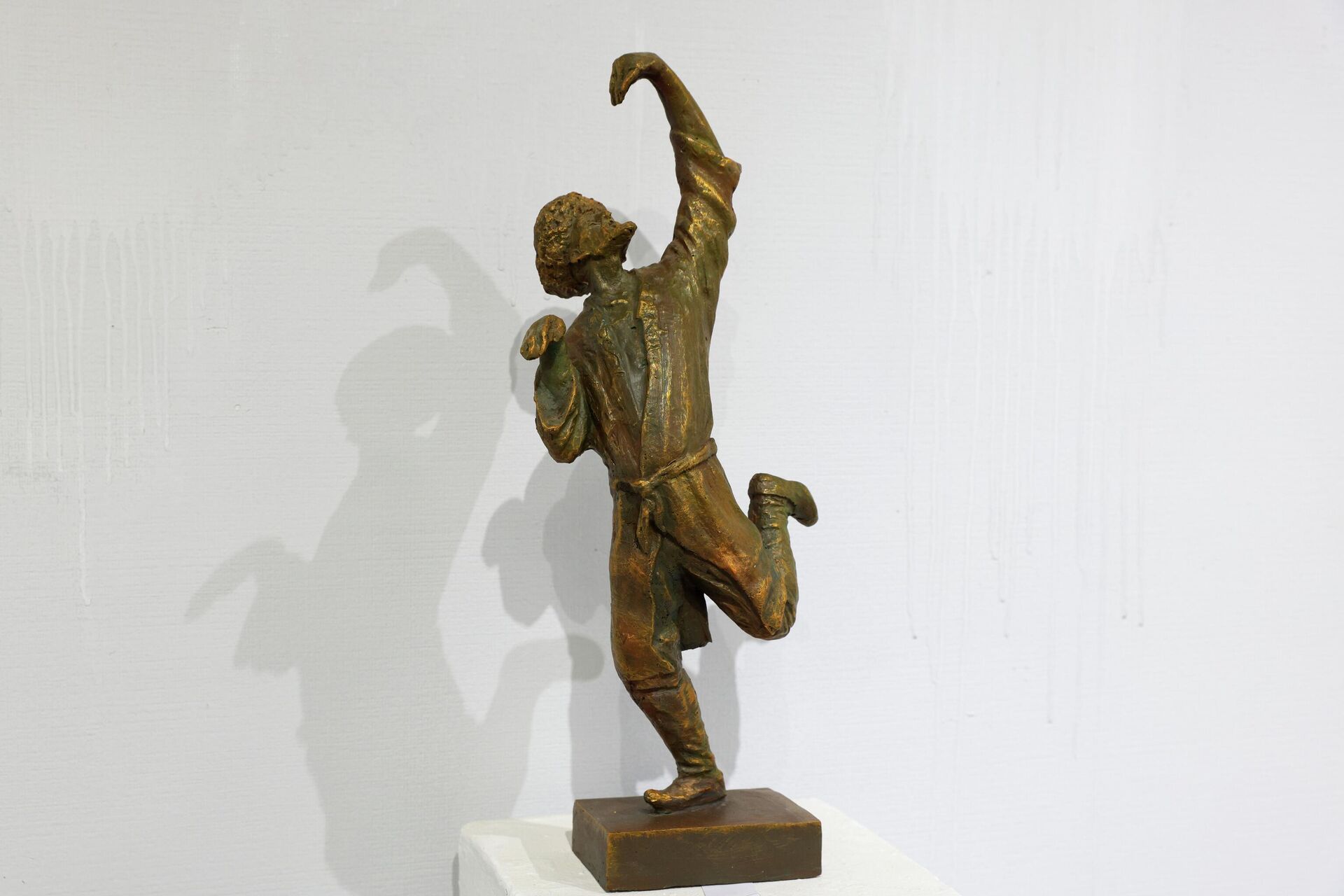 “Энг яхши ҳайкалтарошлик асари” танлов кўргазмаси  - Sputnik Ўзбекистон, 1920, 24.02.2026