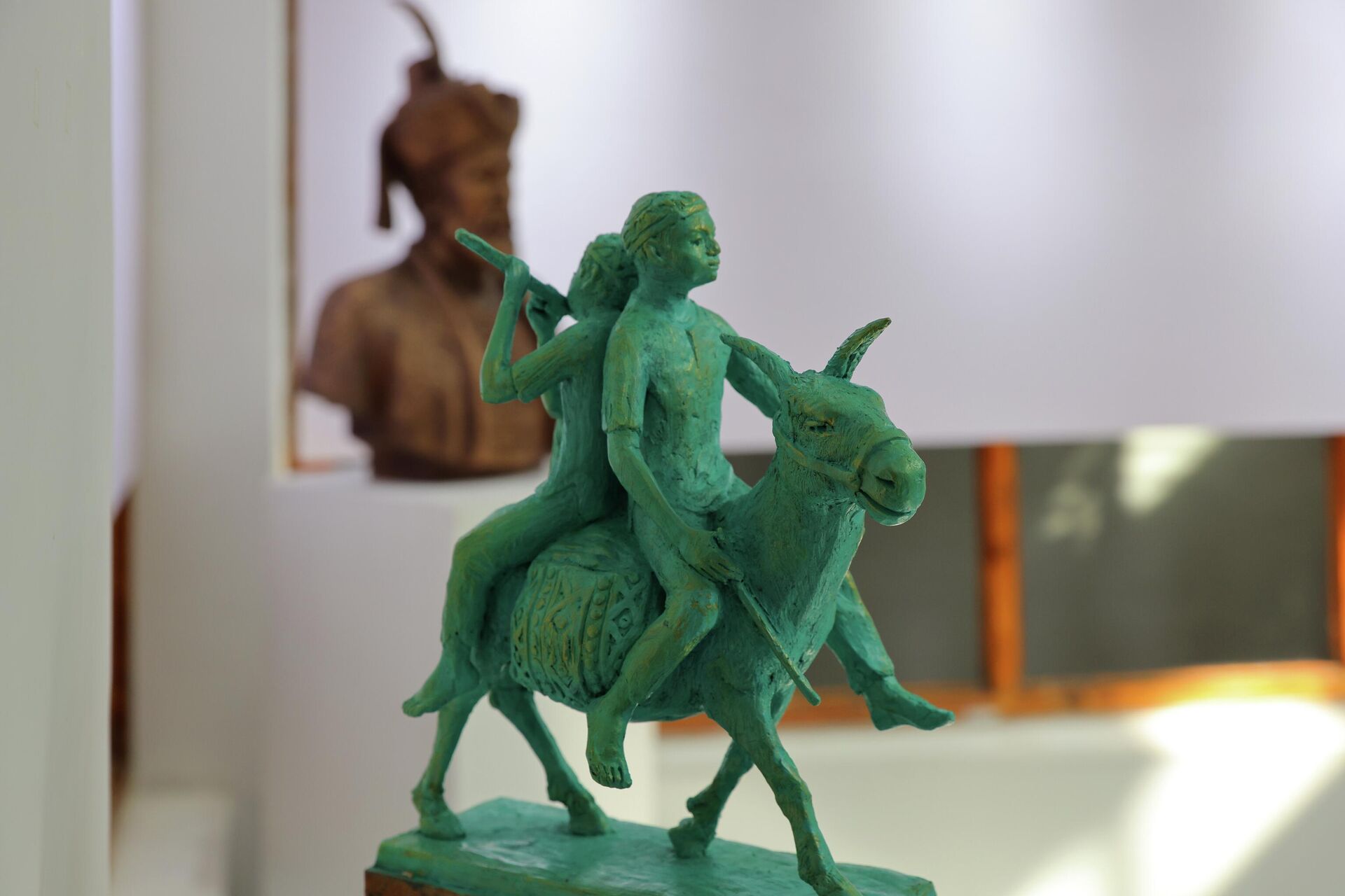 “Энг яхши ҳайкалтарошлик асари” танлов кўргазмаси  - Sputnik Ўзбекистон, 1920, 24.02.2026