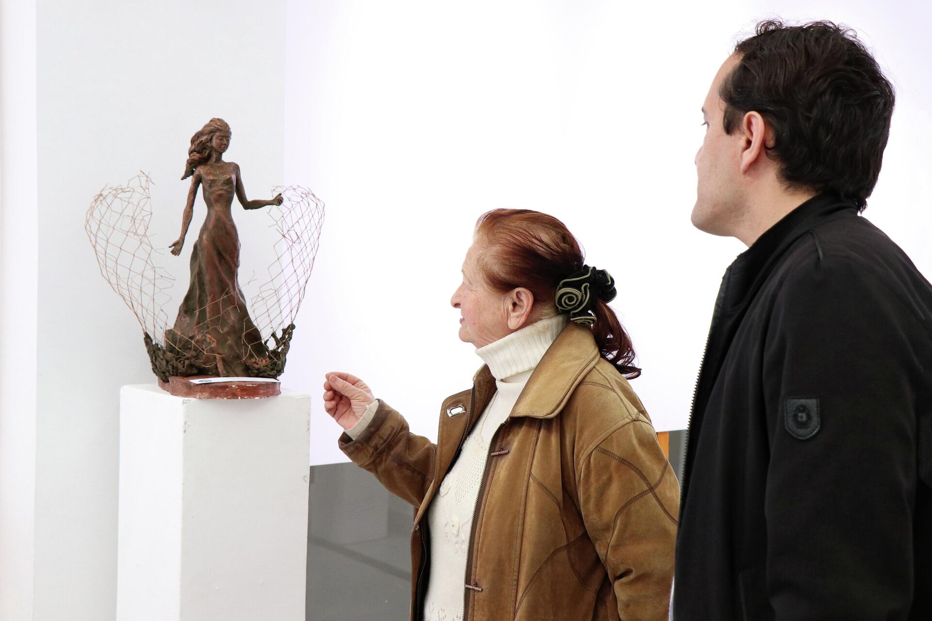 “Энг яхши ҳайкалтарошлик асари” танлов кўргазмаси  - Sputnik Ўзбекистон, 1920, 24.02.2026