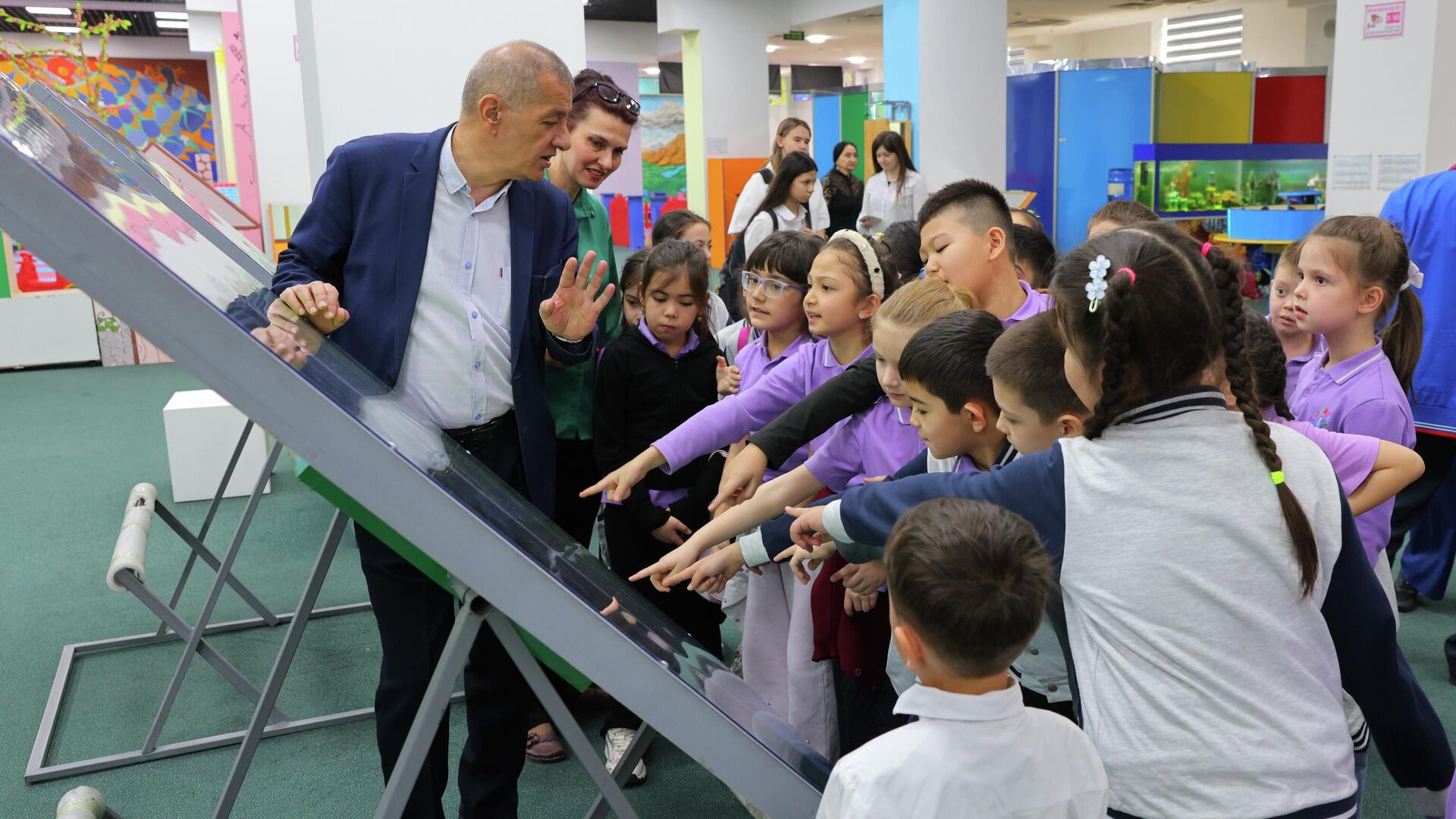 Тошкентда XI робототехника кўргазмаси бўлиб ўтди Тошкентда XI робототехника кўргазмаси бўлиб ўтди - Sputnik Ўзбекистон, 1920, 26.02.2026