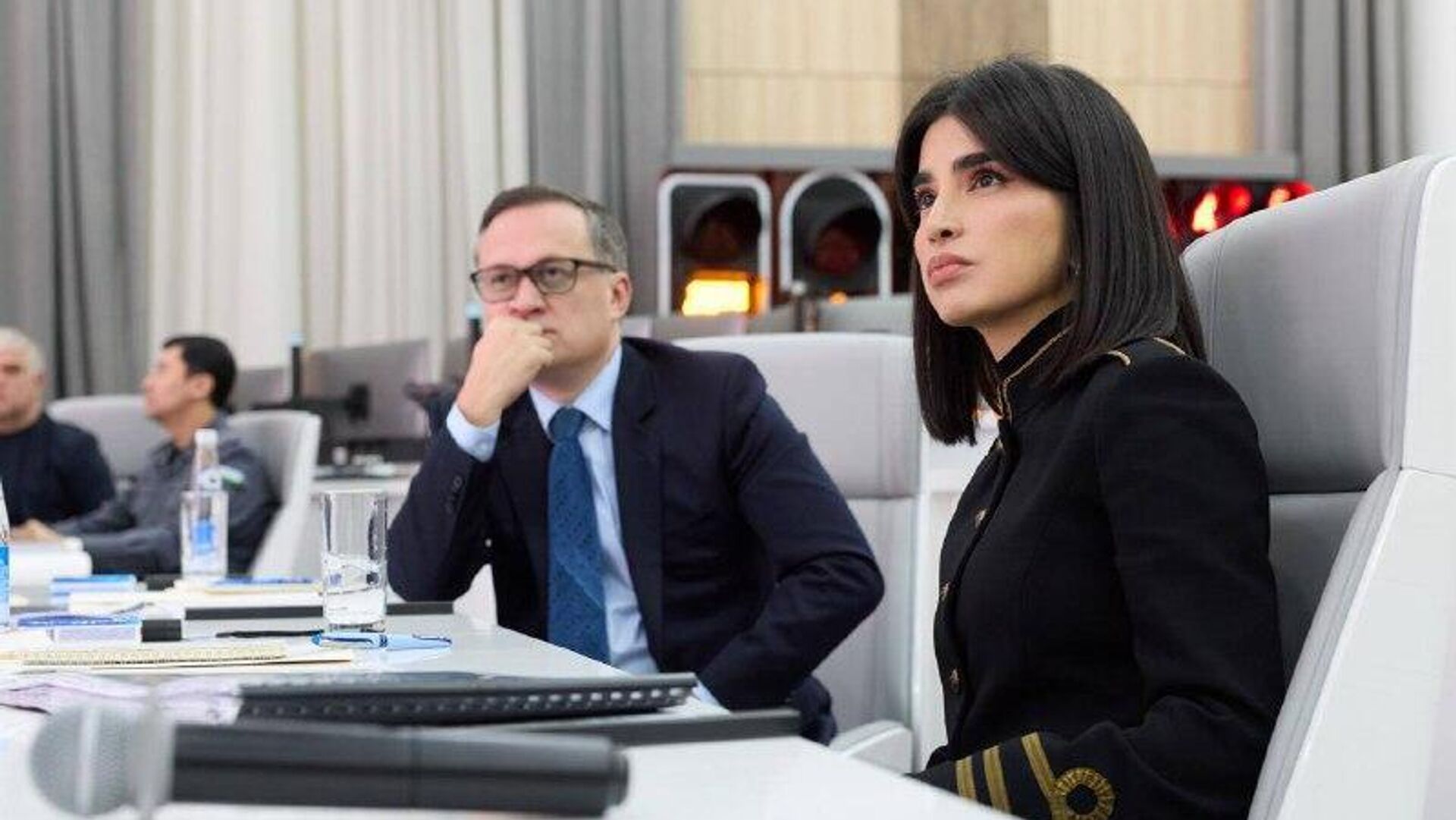 Совсем скоро: перекрестки в Ташкенте приведут в порядок с помощью умных светофоров Совсем скоро: перекрестки в Ташкенте приведут в порядок с помощью умных светофоров - Sputnik Узбекистан, 1920, 27.02.2026