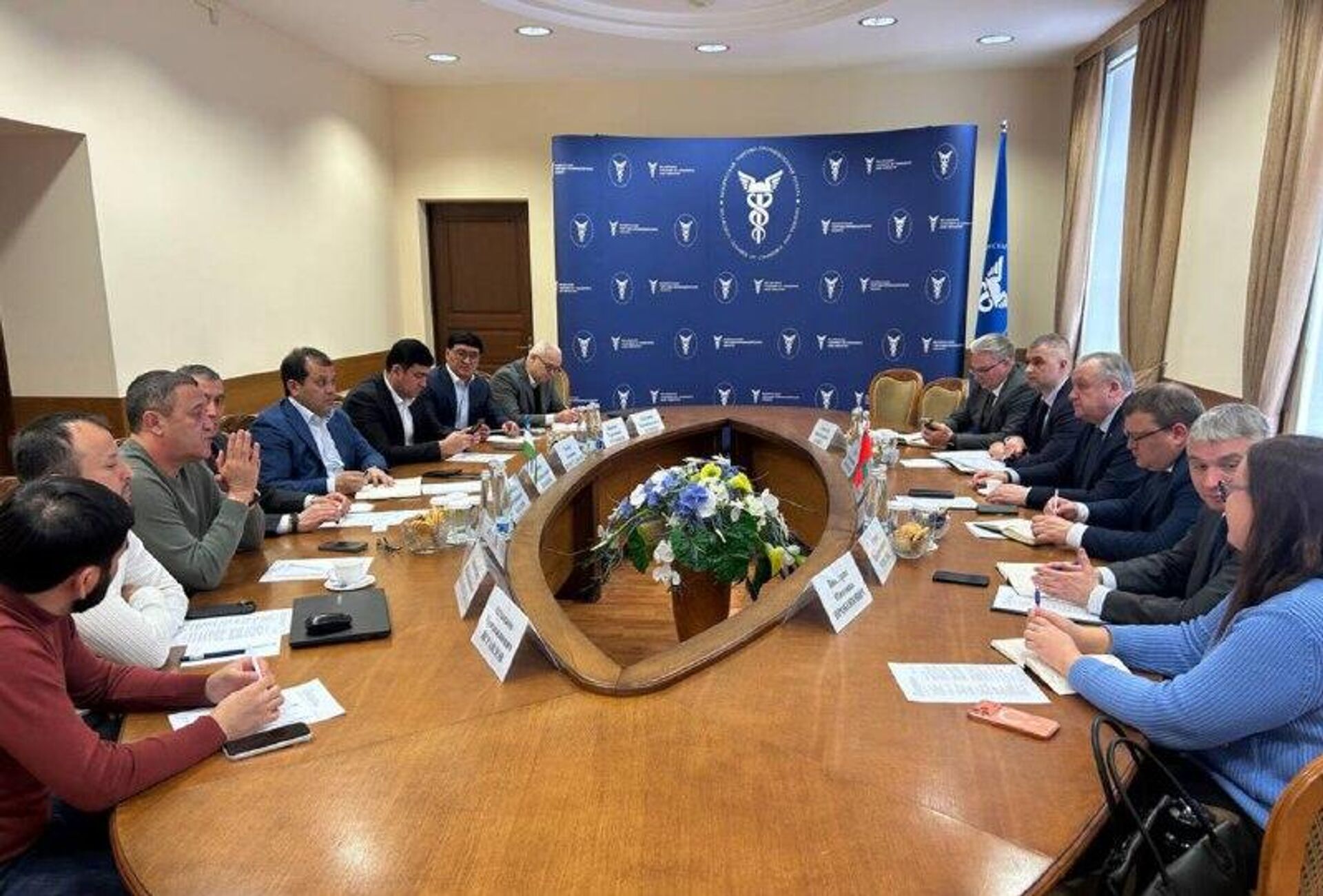 Узбекистан намерен открыть в Беларуси торговый дом и ресторан национальной кухни - Sputnik Узбекистан, 1920, 03.03.2026