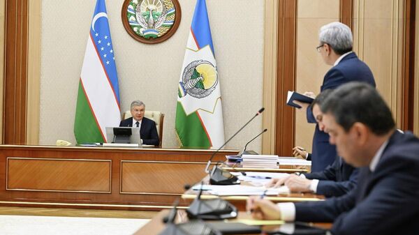 Prezident provel soveshanie po rezultativnosti provodimix v Xorezmskoy oblasti reform - Sputnik O‘zbekiston