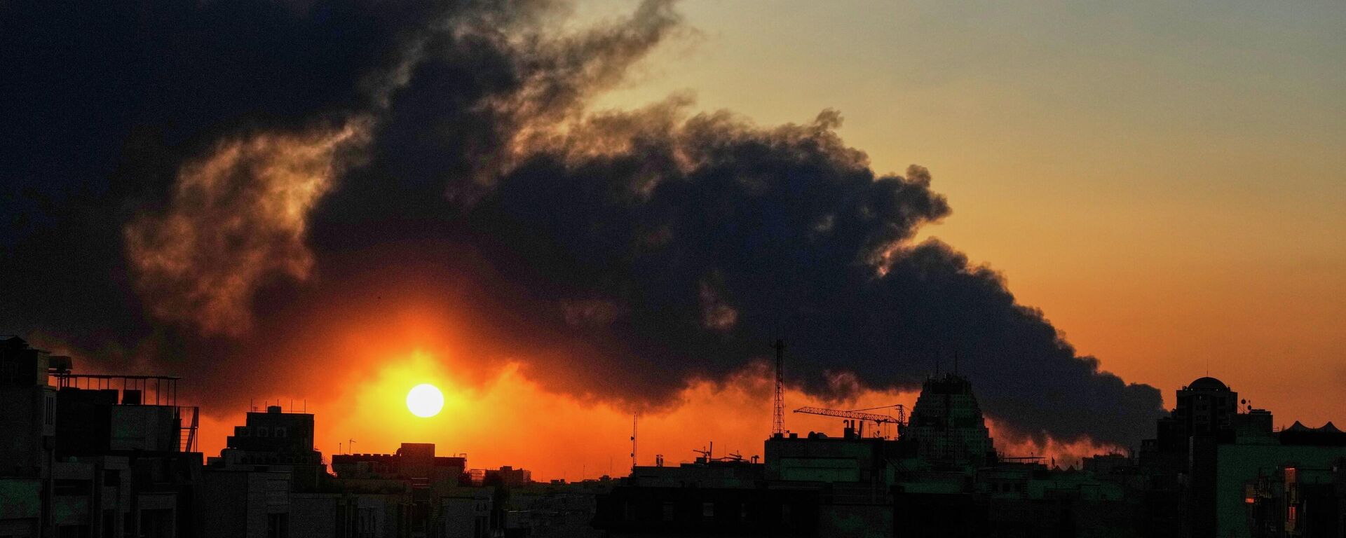 Как кризис на Ближнем Востоке может повлиять на страны Центральной Азии - Sputnik Узбекистан, 1920, 04.03.2026