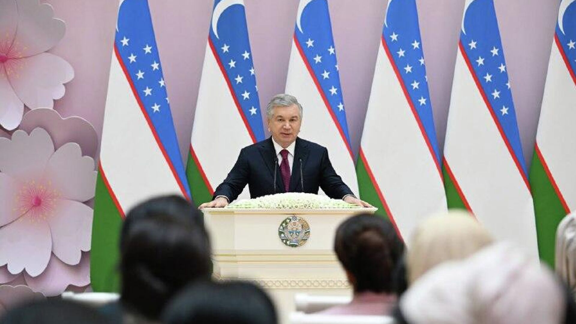 Женщин в учреждениях исполнения наказаний обучат по программе Новая жизнь Женщин в учреждениях исполнения наказаний обучат по программе Новая жизнь - Sputnik Узбекистан, 1920, 06.03.2026