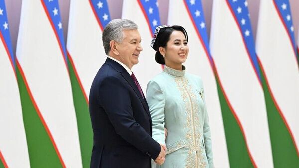 🟠Prezident Uzbekistana vruchil jenshinam visshie gosudarstvennie zvaniya, ordena i medali - Sputnik O‘zbekiston