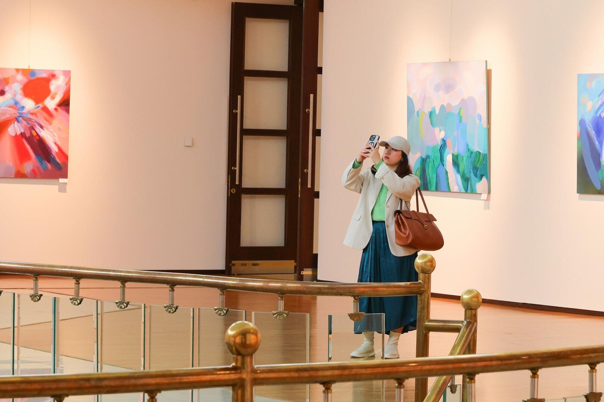 Выставка Сердце, устремлённое в полет в Ташкенте - Sputnik Ўзбекистон, 1920, 08.03.2026