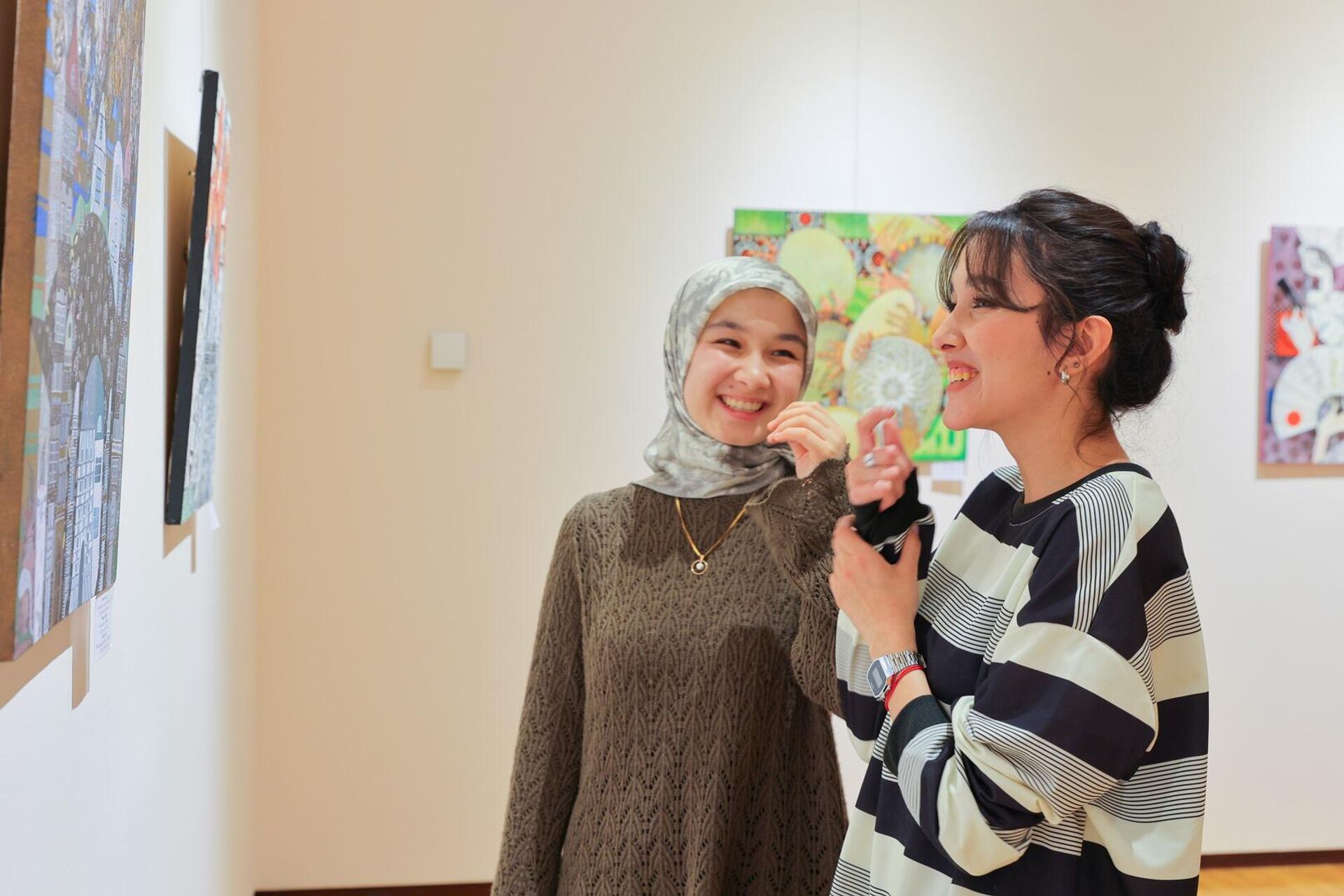 Выставка Сердце, устремлённое в полет в Ташкенте - Sputnik Ўзбекистон, 1920, 08.03.2026