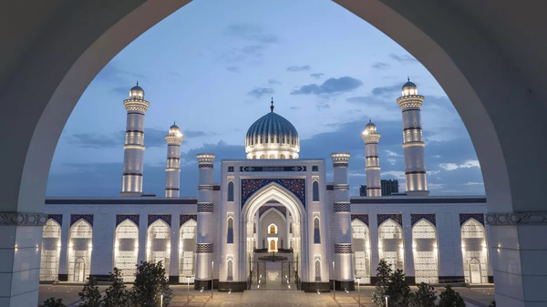 Новая мечеть в Душанбе - Sputnik Ўзбекистон