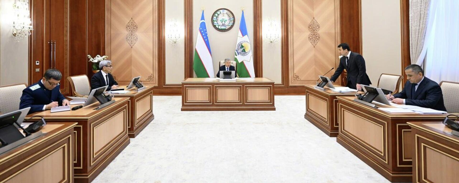 Rassmotreni voprosi uskoreniya realizatsii investproyektov v ximicheskoy promishlennosti  - Sputnik O‘zbekiston, 1920, 11.03.2026