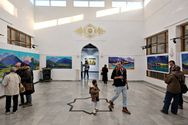 Персональная выставка Галины Стэпан в Ташкенте - Sputnik Узбекистан