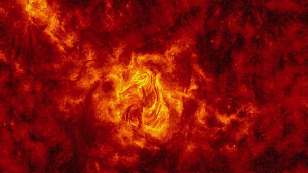 Крупная вспышка произошла на Солнце - Sputnik Узбекистан