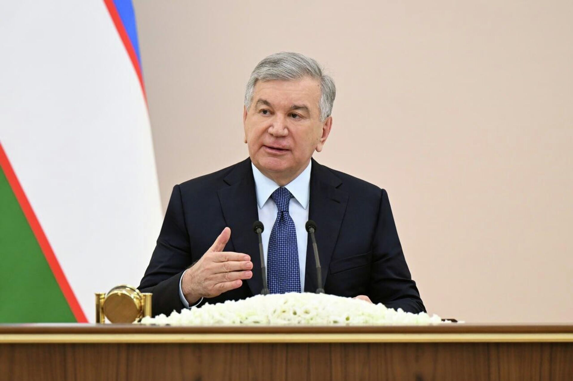 Президент провел совещание по ускорению реализации крупных инвестиционных проектов в горнодобывающей промышленности. - Sputnik Узбекистан, 1920, 16.03.2026