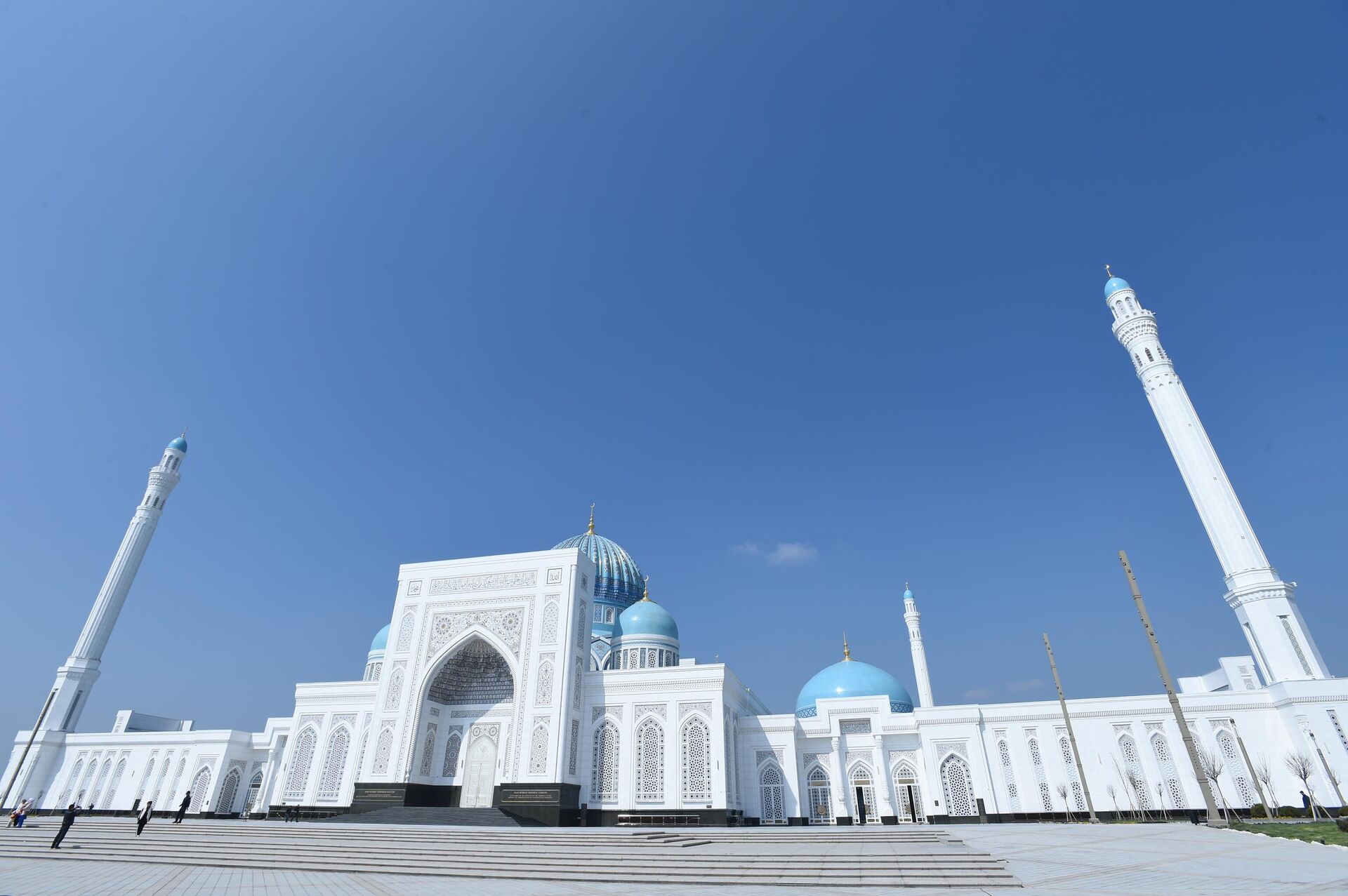 В Самаркандской области готовится к торжественному открытию мемориальный комплекс Имама аль-Бухари. - Sputnik Узбекистан, 1920, 17.03.2026