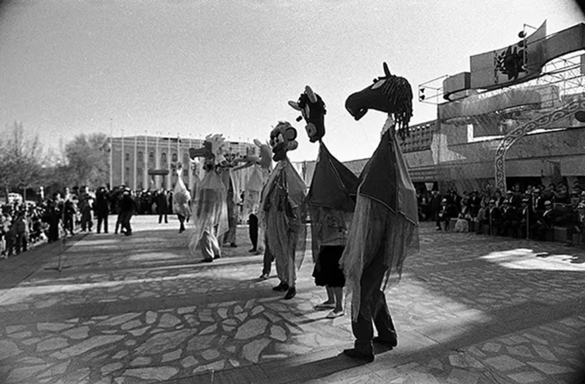 Самое первое празднование Нооруза в Кыргызстане. Самое первое празднование Нооруза в Кыргызстане. - Sputnik Узбекистан, 1920, 21.03.2026