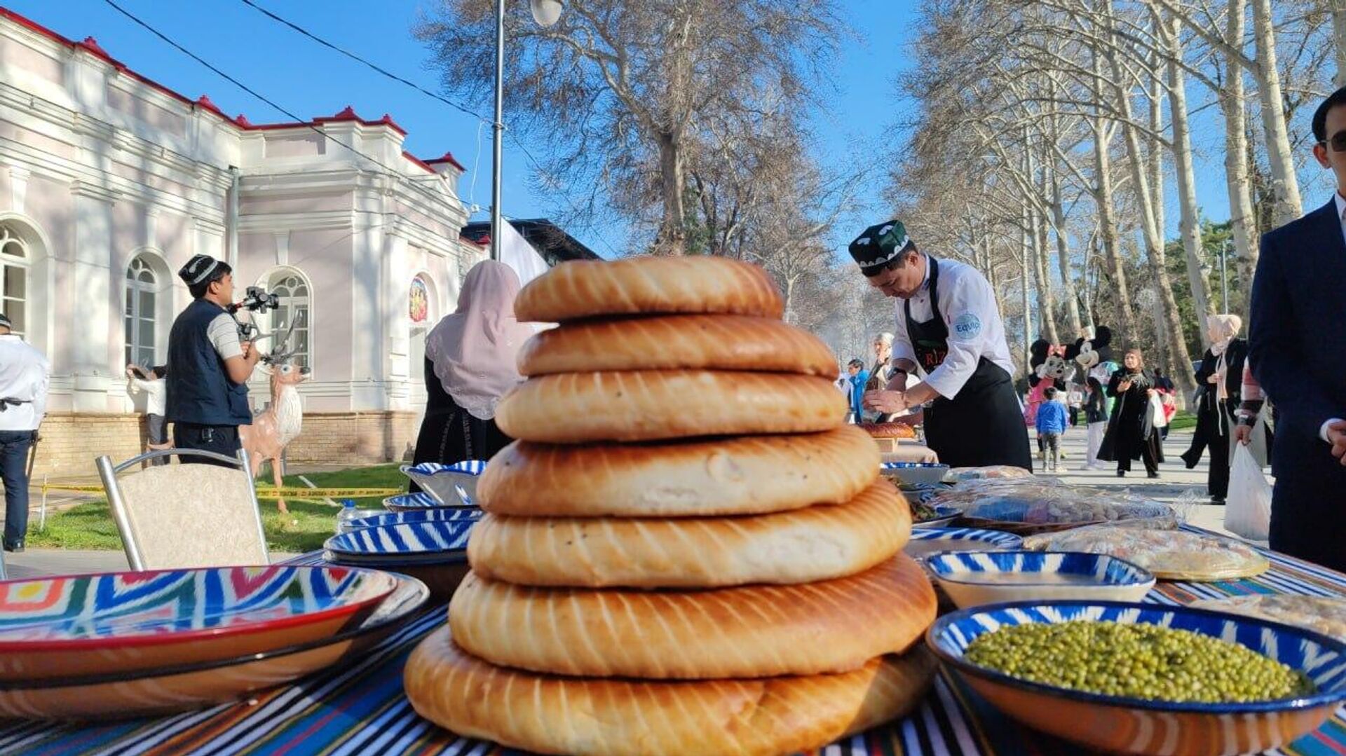 🟠 В Самарканде проходит международный фестиваль Блюда Востока 🟠 В Самарканде проходит международный фестиваль Блюда Востока - Sputnik Узбекистан, 1920, 23.03.2026
