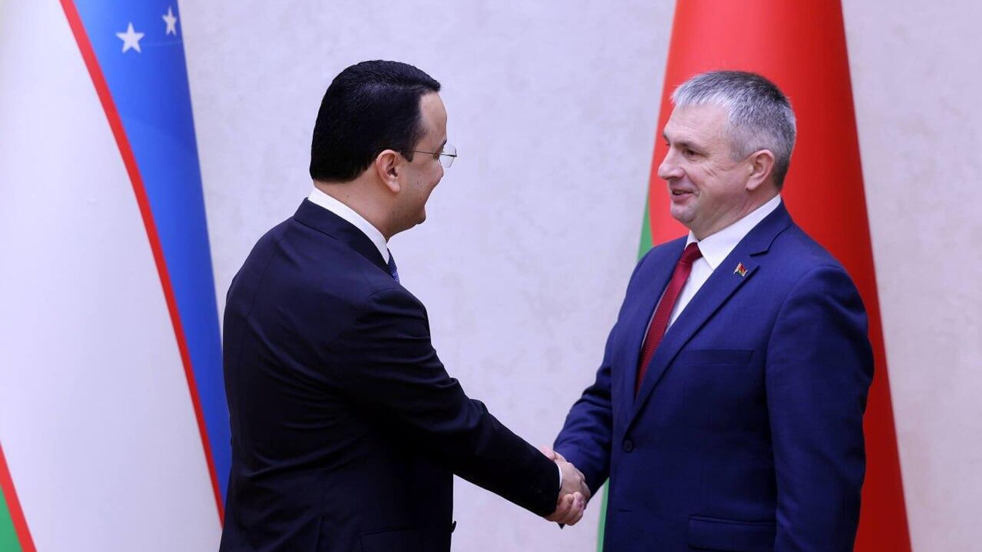 Узбекистан будет развивать сотрудничество с Гомельской областью Беларуси Узбекистан будет развивать сотрудничество с Гомельской областью Беларуси - Sputnik Узбекистан, 1920, 24.03.2026