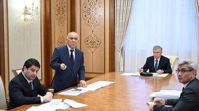 Шавкату Мирзиёеву доложили о состоянии и перспективах нефтегазовой отрасли Узбекистана