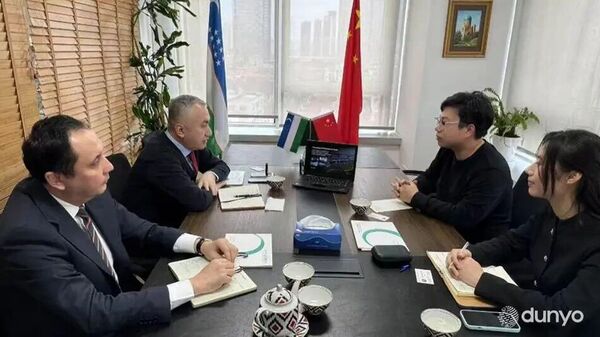 Китайская компания заинтересована в создании в Узбекистане специализированного хаба образовательной робототехники и ИИ - Sputnik Узбекистан