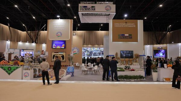 Otkrita sovmestnaya vistavka promishlennoy kooperatsii mejdu Uzbekistanom i Tadjikistanom - Sputnik O‘zbekiston