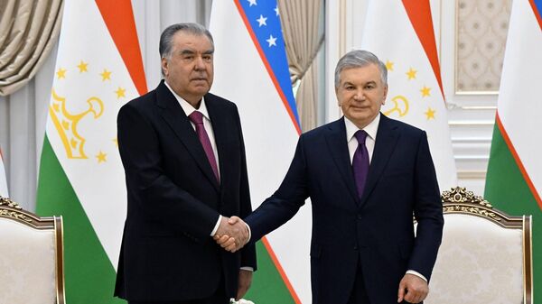 Lideri Uzbekistana i Tadjikistana proveli pervoe zasedanie Visshego mejgosudarstvennogo soveta  - Sputnik O‘zbekiston