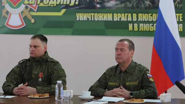 Dmitriy Medvedev  - Sputnik O‘zbekiston