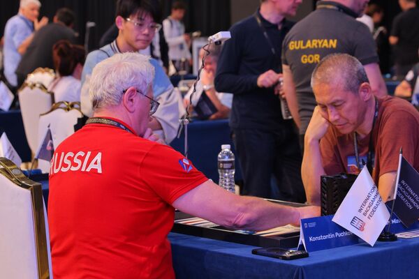 В Ташкенте стартовал международный турнир по нардам Asian Grand Prix 2026  - Sputnik Узбекистан