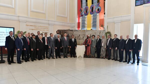 Филиал МГУ в Ташкенте отметил 20-летие

 - Sputnik Узбекистан