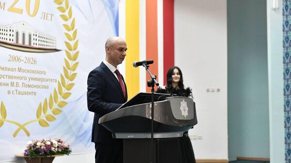 Филиал МГУ в Ташкенте – самый большой из зарубежных филиалов вуза - Sputnik Узбекистан