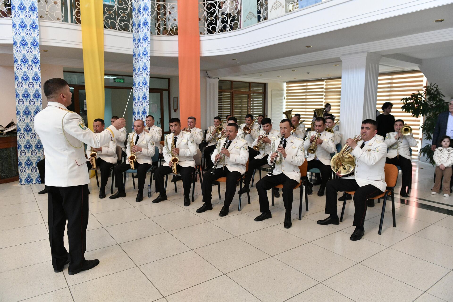 Филиал МГУ в Ташкенте отметил 20-летие

 - Sputnik Узбекистан, 1920, 28.03.2026