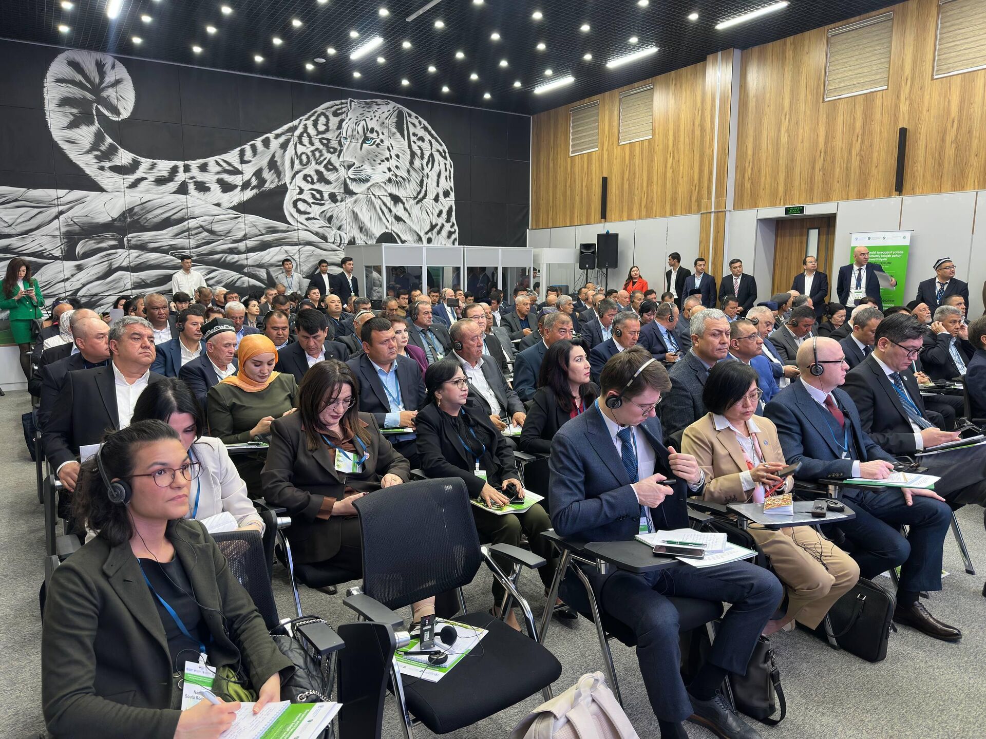 Mejdunarodniy forum, priurochenniy k Mejdunarodnomu dnyu lesov proxodit v Tashkente - Sputnik O‘zbekiston, 1920, 30.03.2026