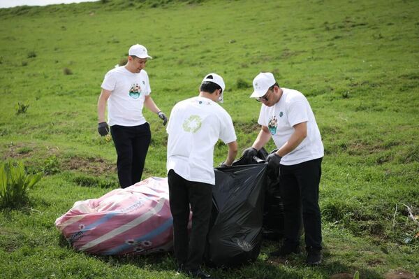 Свыше 97 тонн отходов очистили в Узбекистане в ходе акции, приуроченной к Всемирному дню безотходного производства - Sputnik Узбекистан